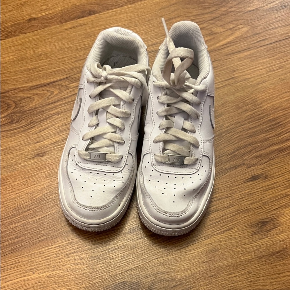 Classic White AF1 Sneakers